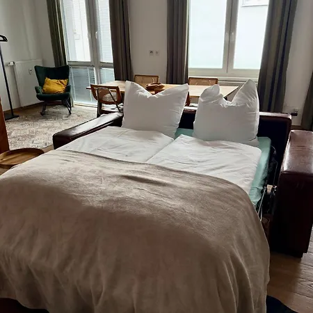 Loft In Der Innenstadt Von Fulda, 60qm, Privater Eingang Lägenhet *